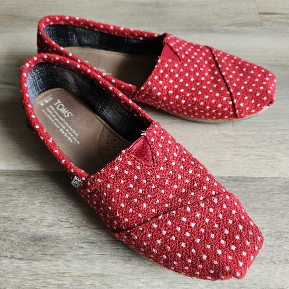 TOMS Women's Classic Red with White Polka Dot Shoes